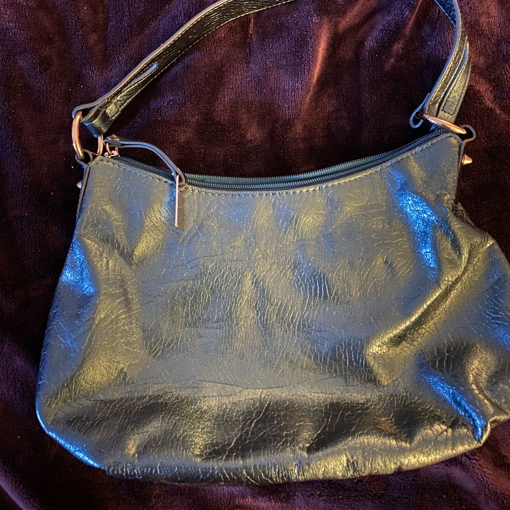 Purse - Picture 2 of 2